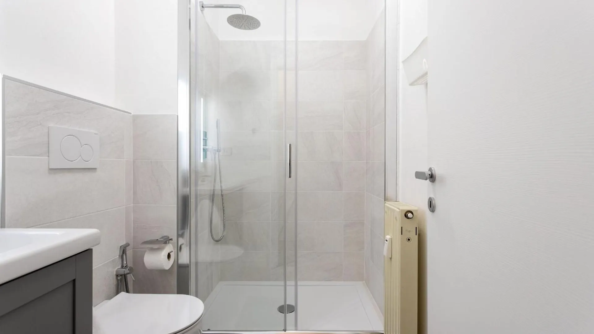 Apartment Russoli Milan Italy